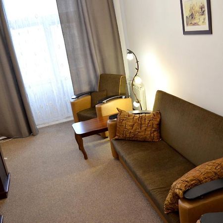 Chapayev Apartments キエフ エクステリア 写真