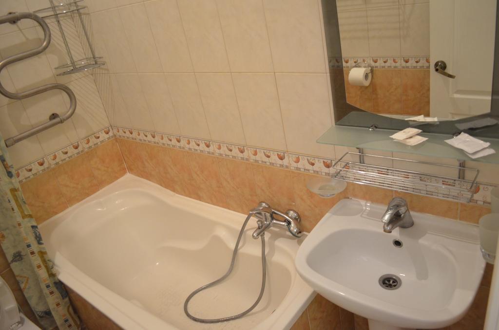 Chapayev Apartments キエフ エクステリア 写真
