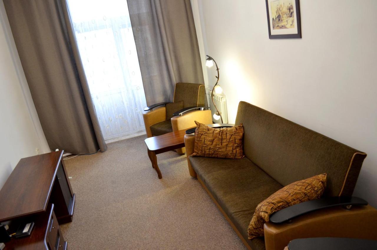 Chapayev Apartments キエフ エクステリア 写真