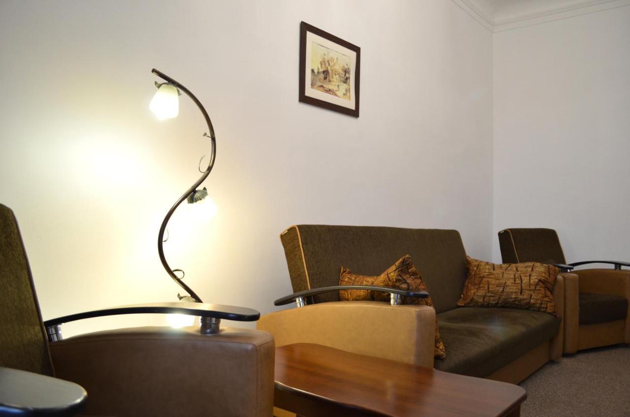 Chapayev Apartments キエフ エクステリア 写真